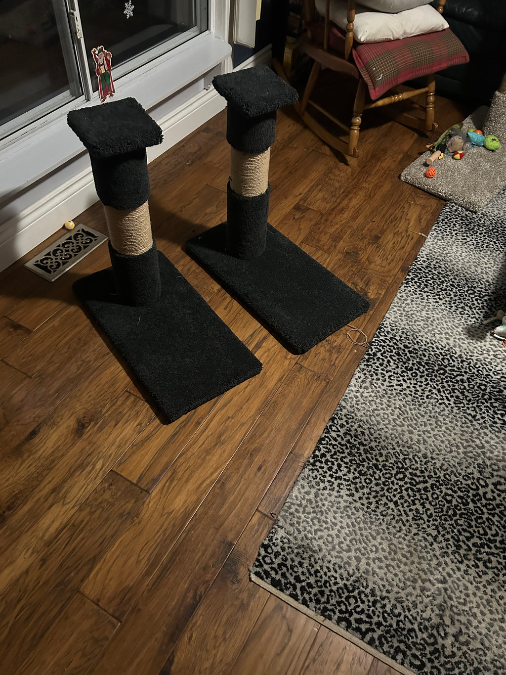 custom scratching post